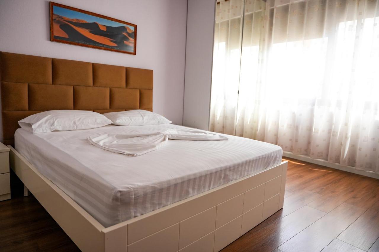 Cozy Apartment In The Heart Of Tirana ! Extérieur photo