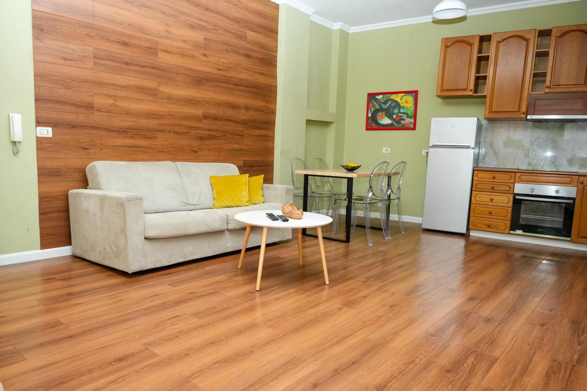Cozy Apartment In The Heart Of Tirana ! Extérieur photo